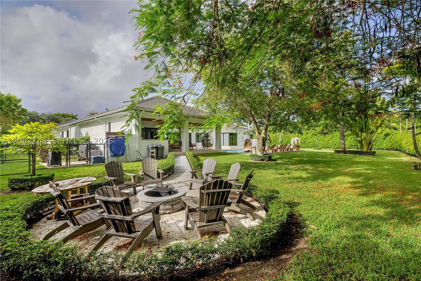 7830 SW 117th St Pinecrest, FL 33156