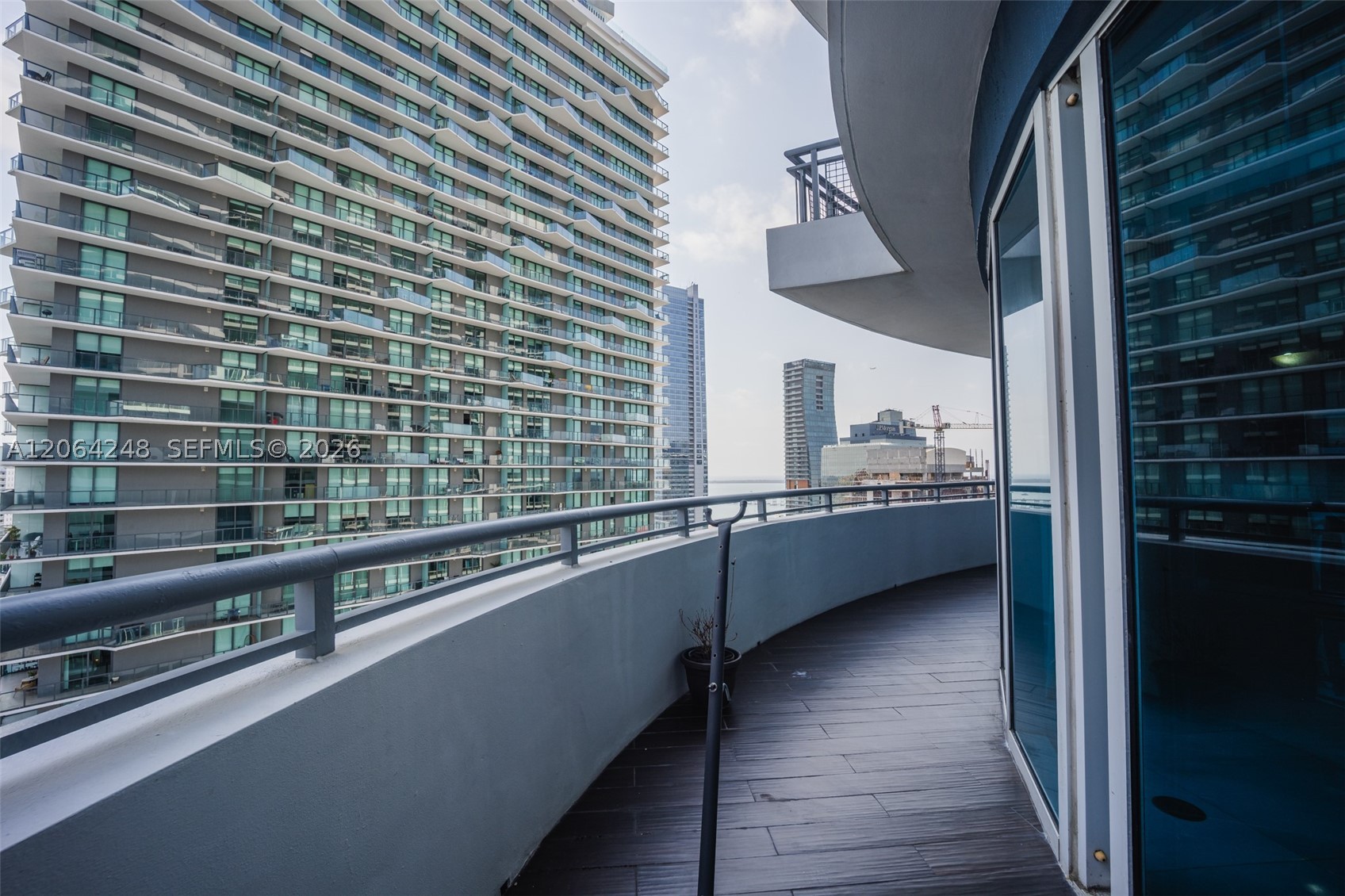 image Infinity at Brickell18