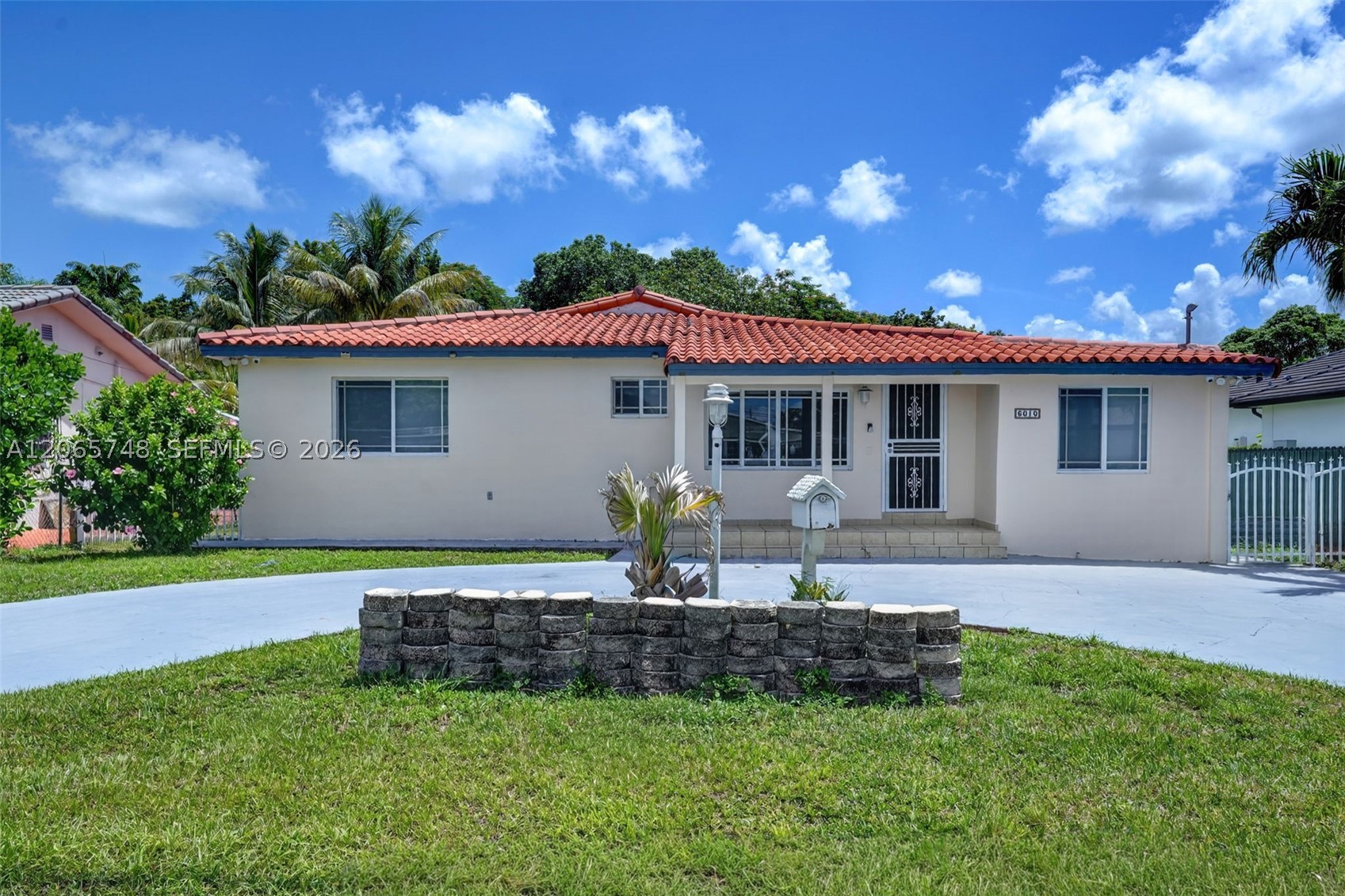 6010 SW 19th St Miami, FL 33155