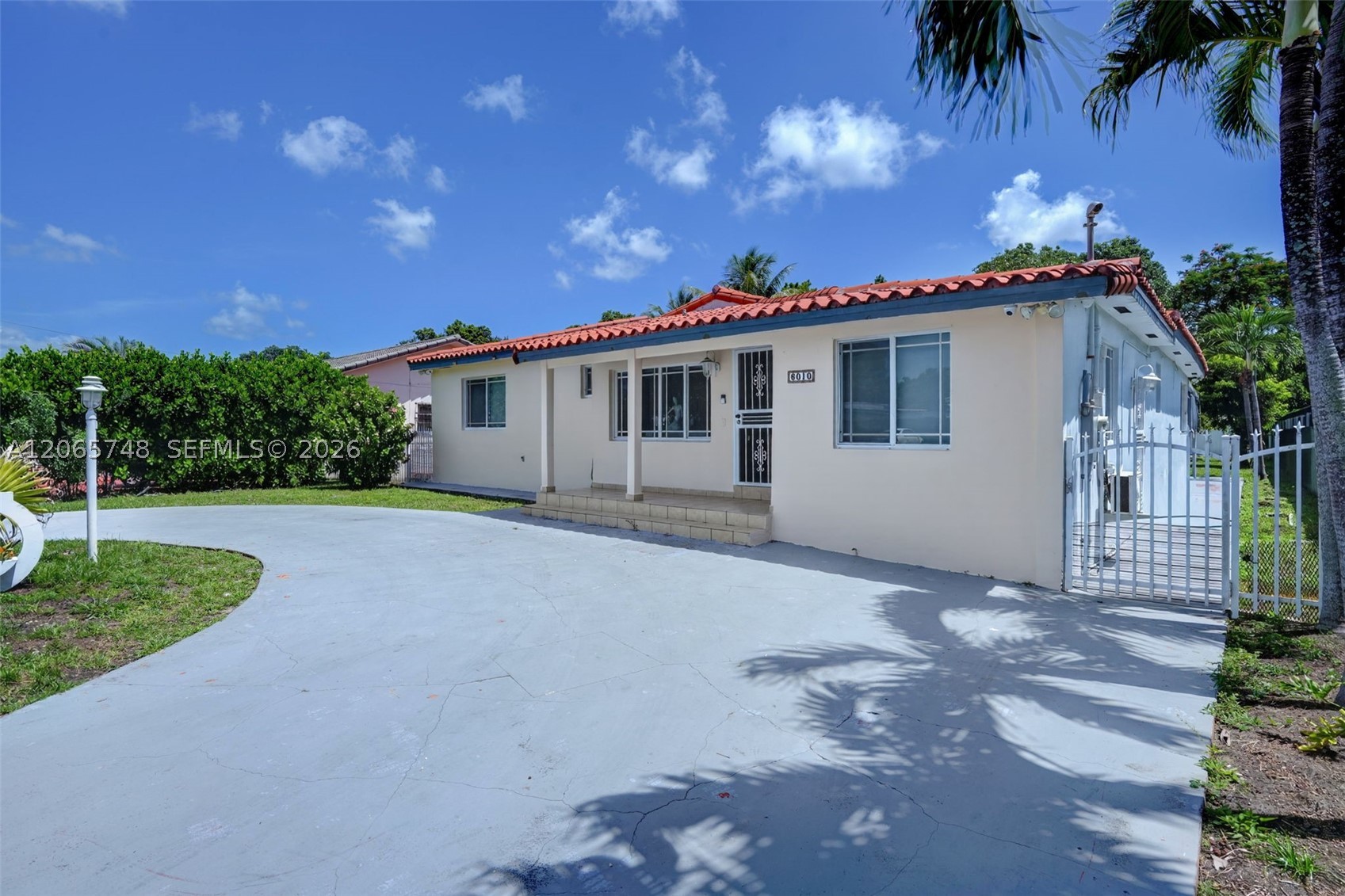 6010 SW 19th St Miami, FL 33155