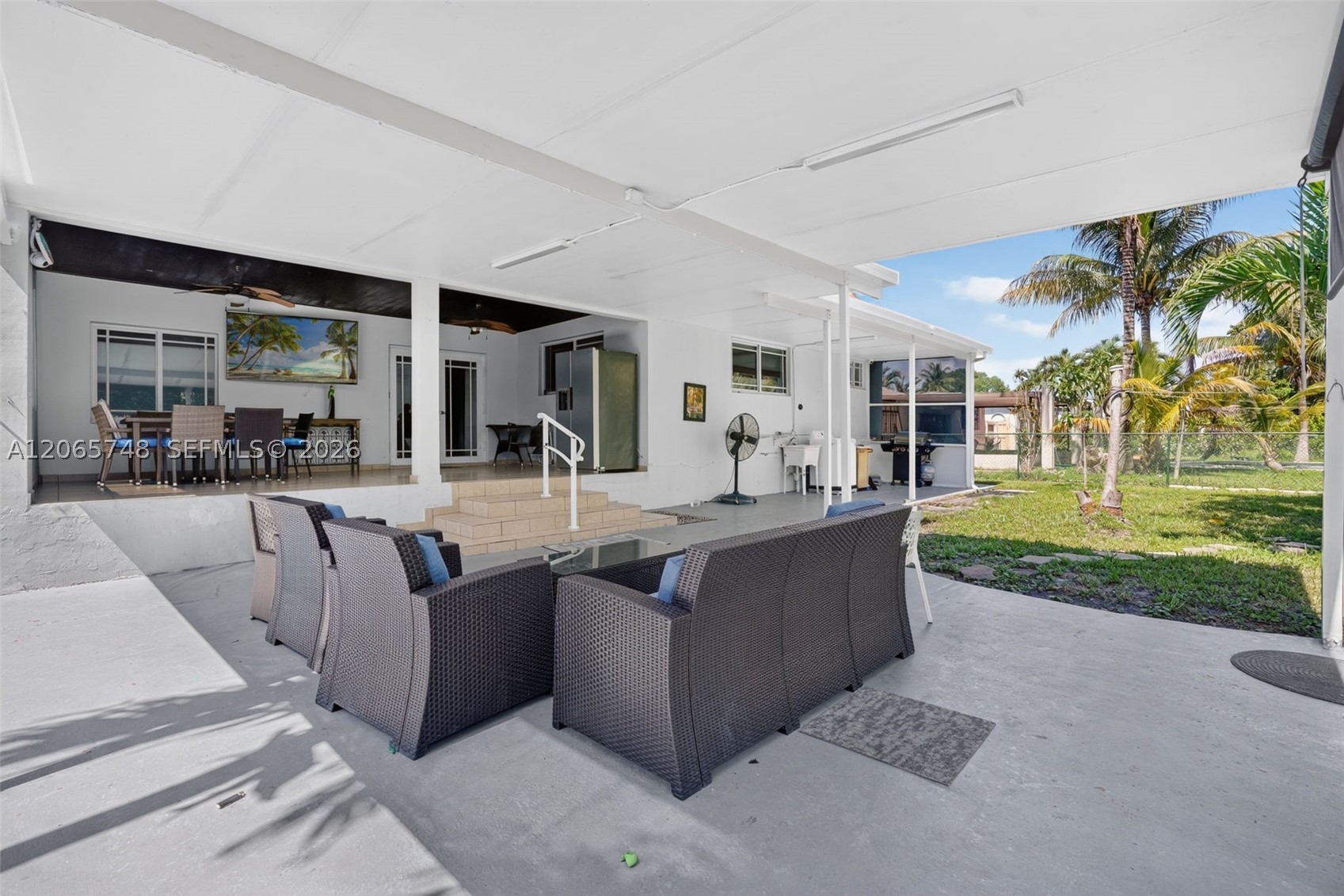 6010 SW 19th St Miami, FL 33155