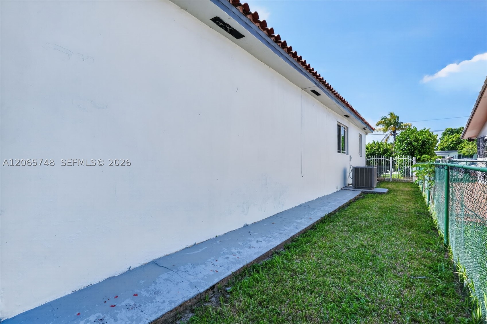 6010 SW 19th St Miami, FL 33155