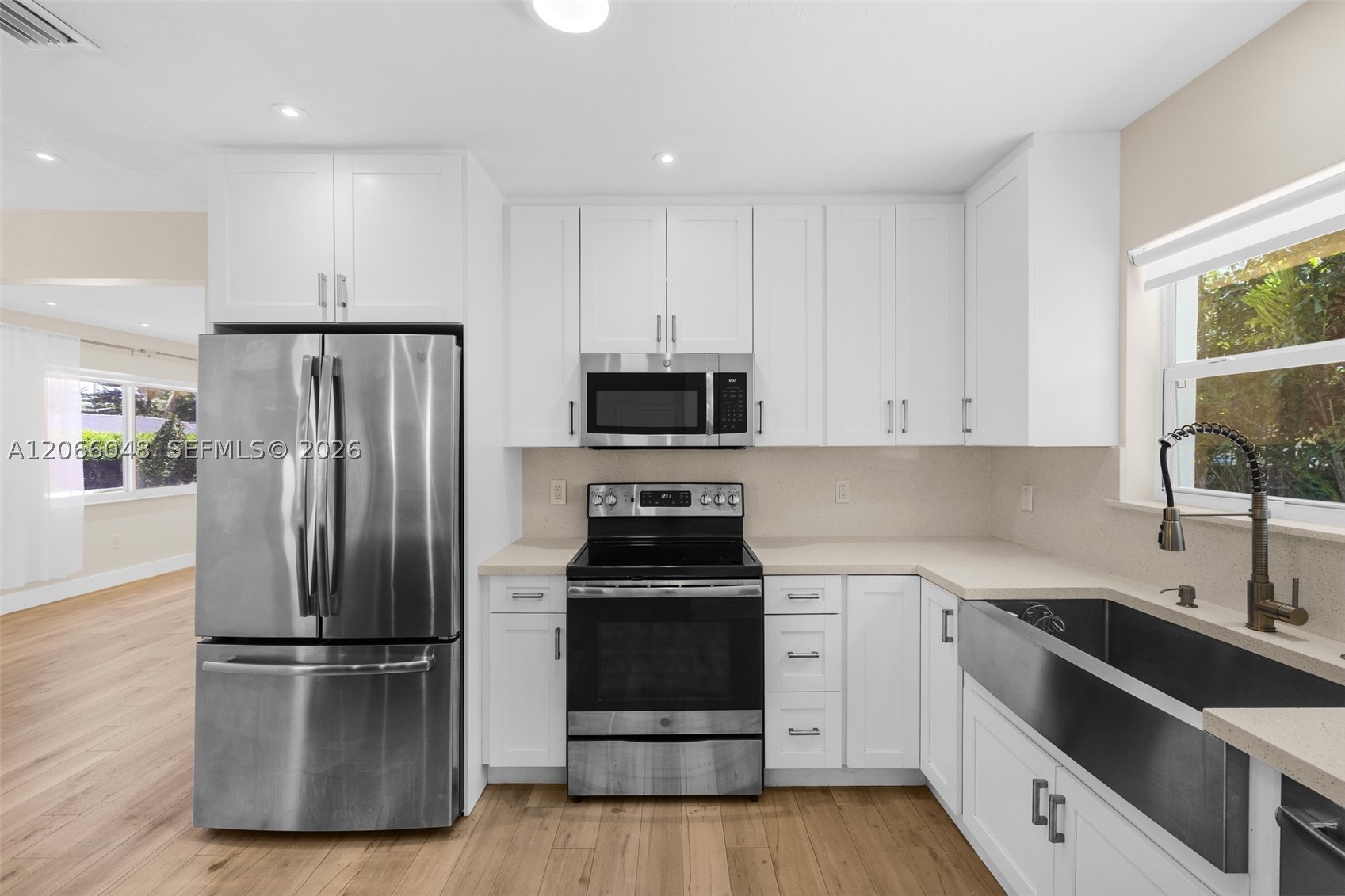3210 SW 19th Ter Miami, FL 33145