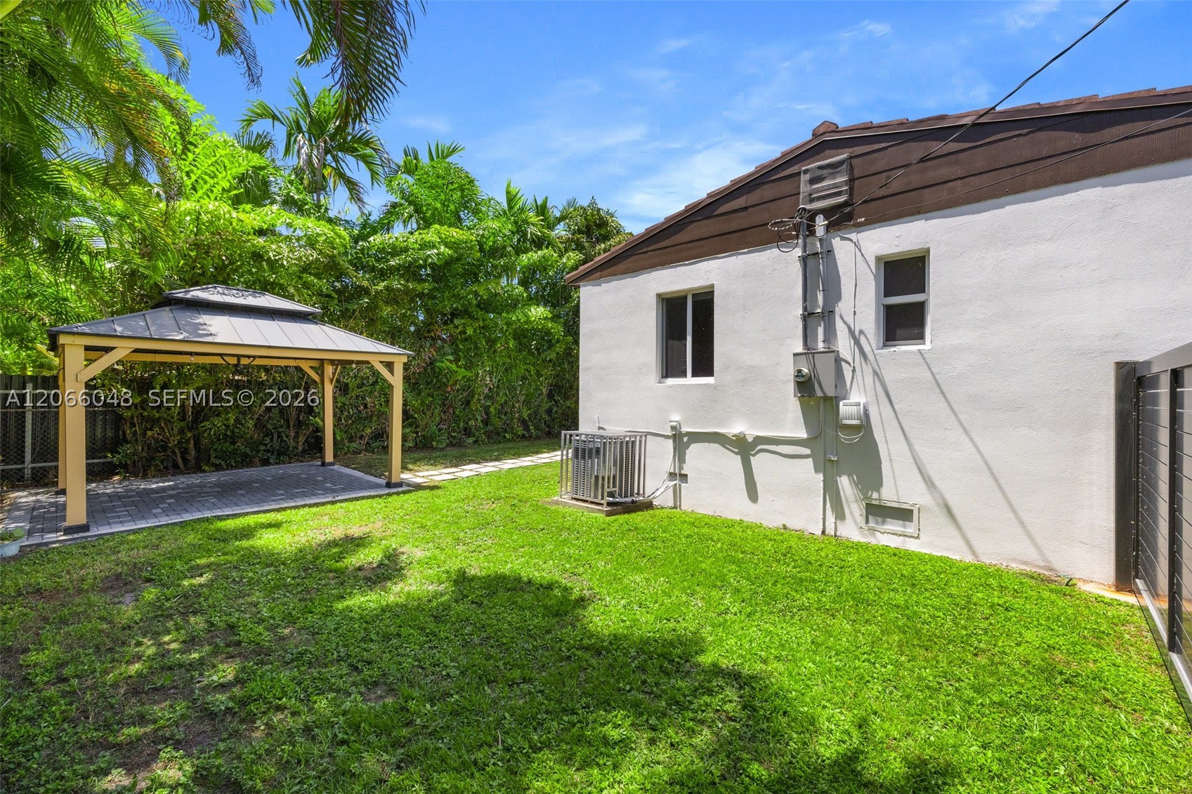 3210 SW 19th Ter Miami, FL 33145