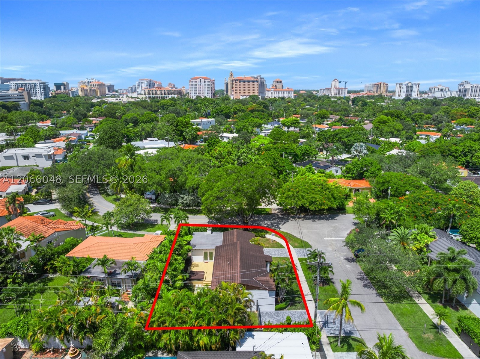 3210 SW 19th Ter Miami, FL 33145