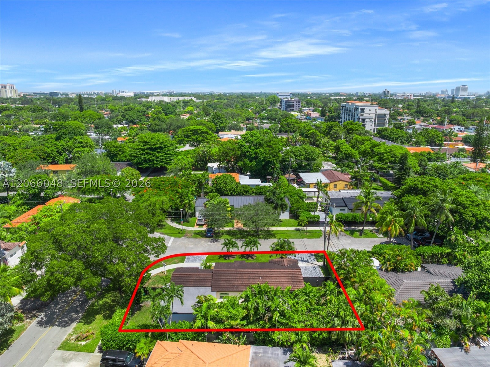 3210 SW 19th Ter Miami, FL 33145
