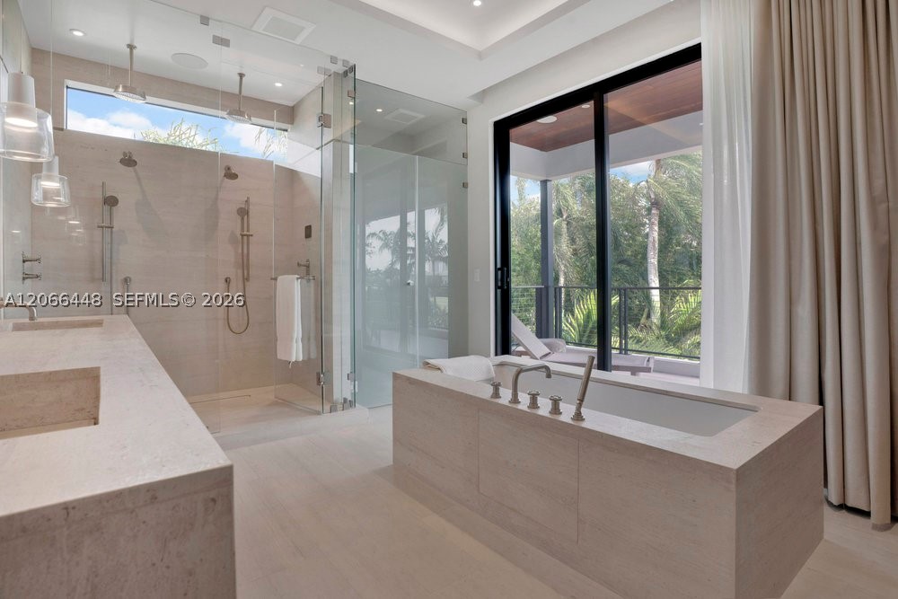 5831 Alton Rd Miami Beach, FL 33140