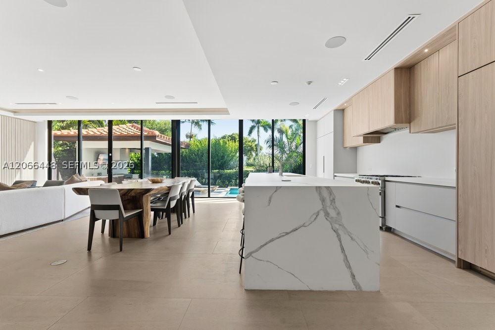 5831 Alton Rd Miami Beach, FL 33140