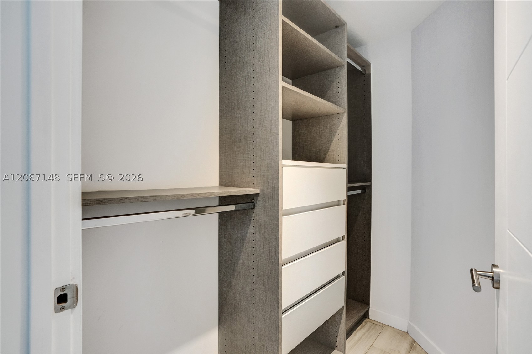 image Brickell Ten21