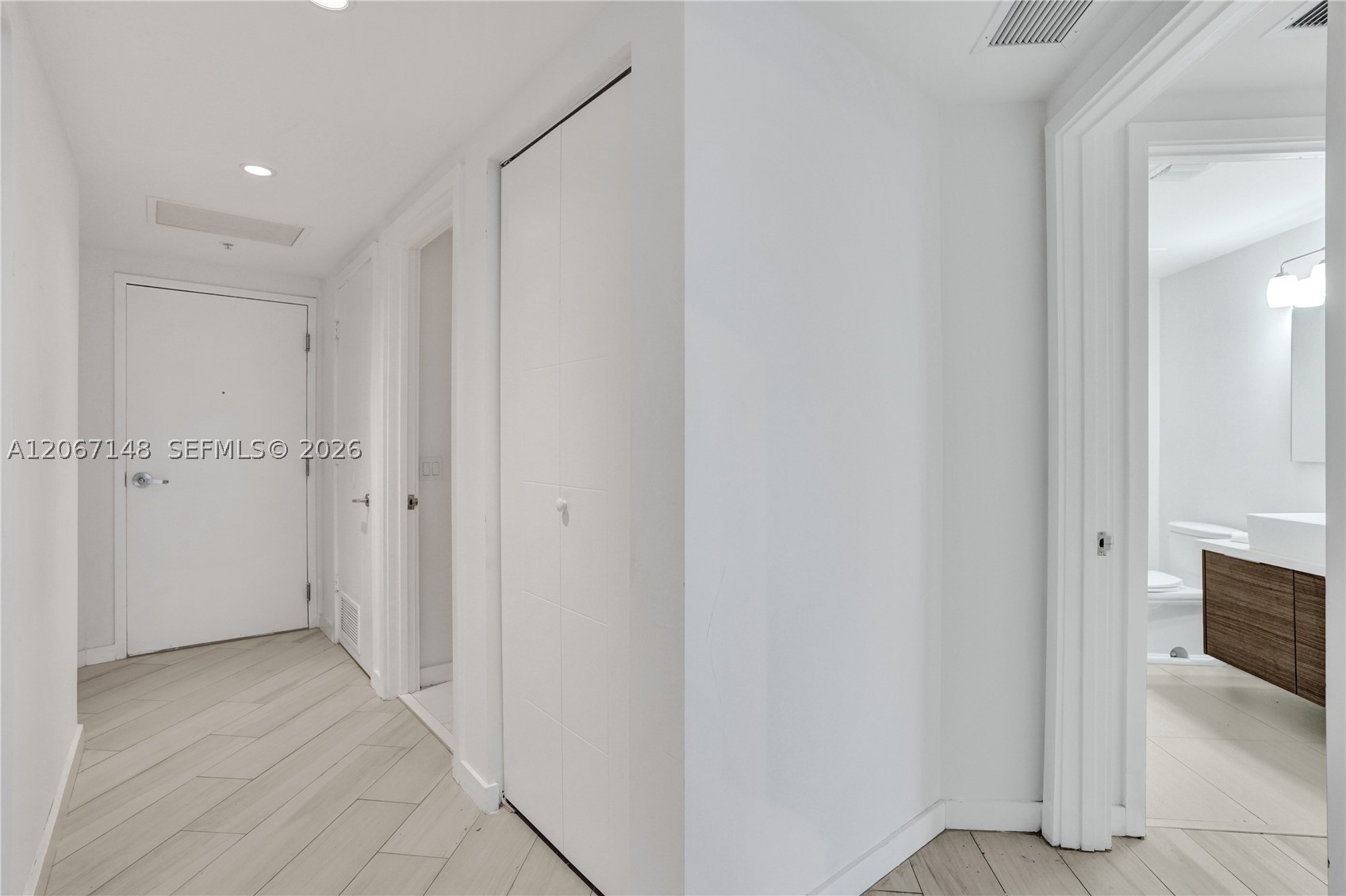 image Brickell Ten25