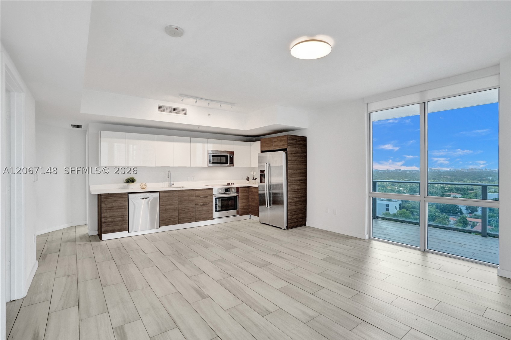 image Brickell Ten27