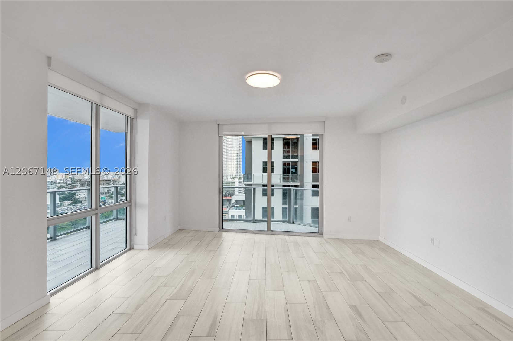 image Brickell Ten38