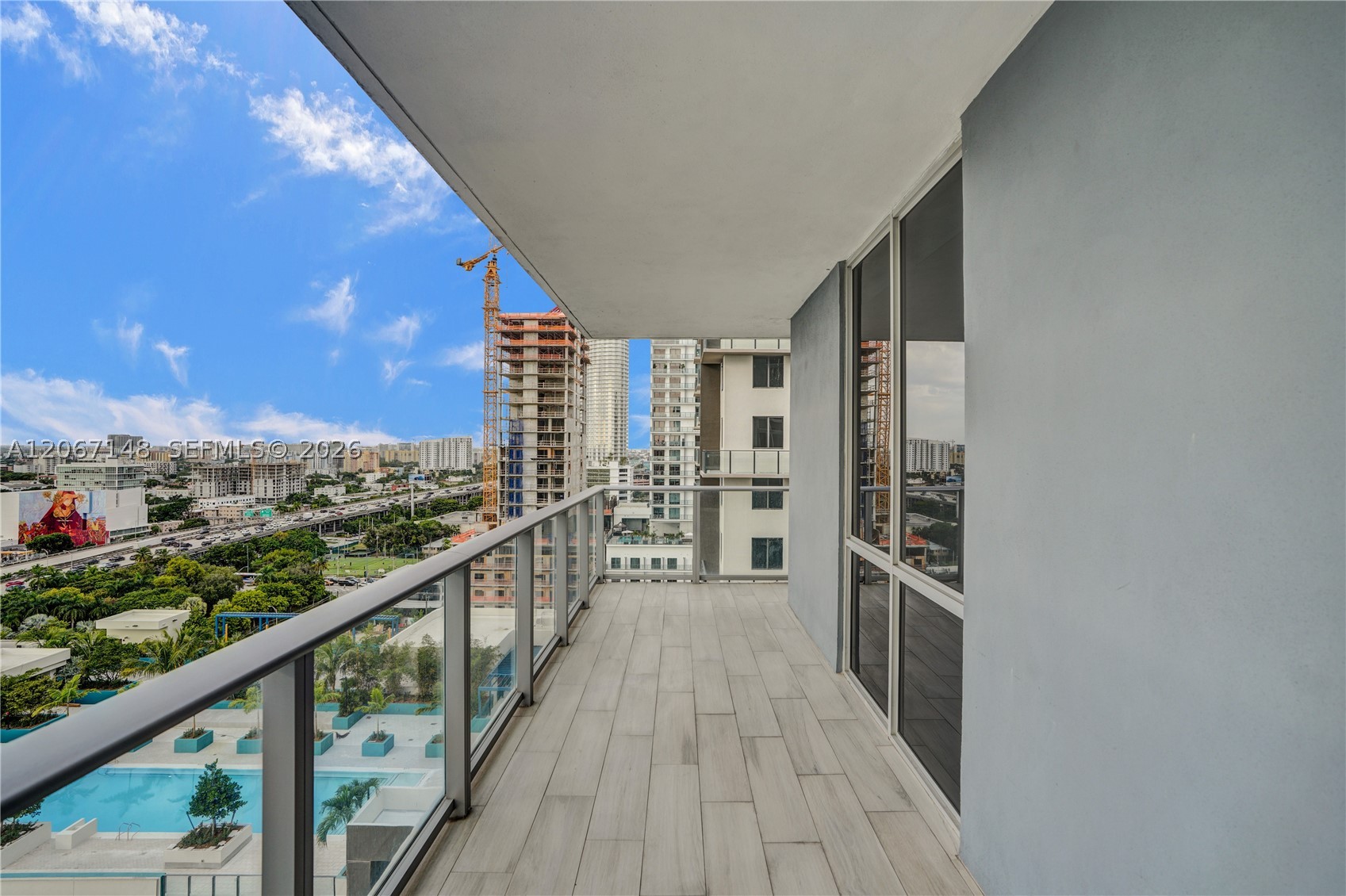 image Brickell Ten6