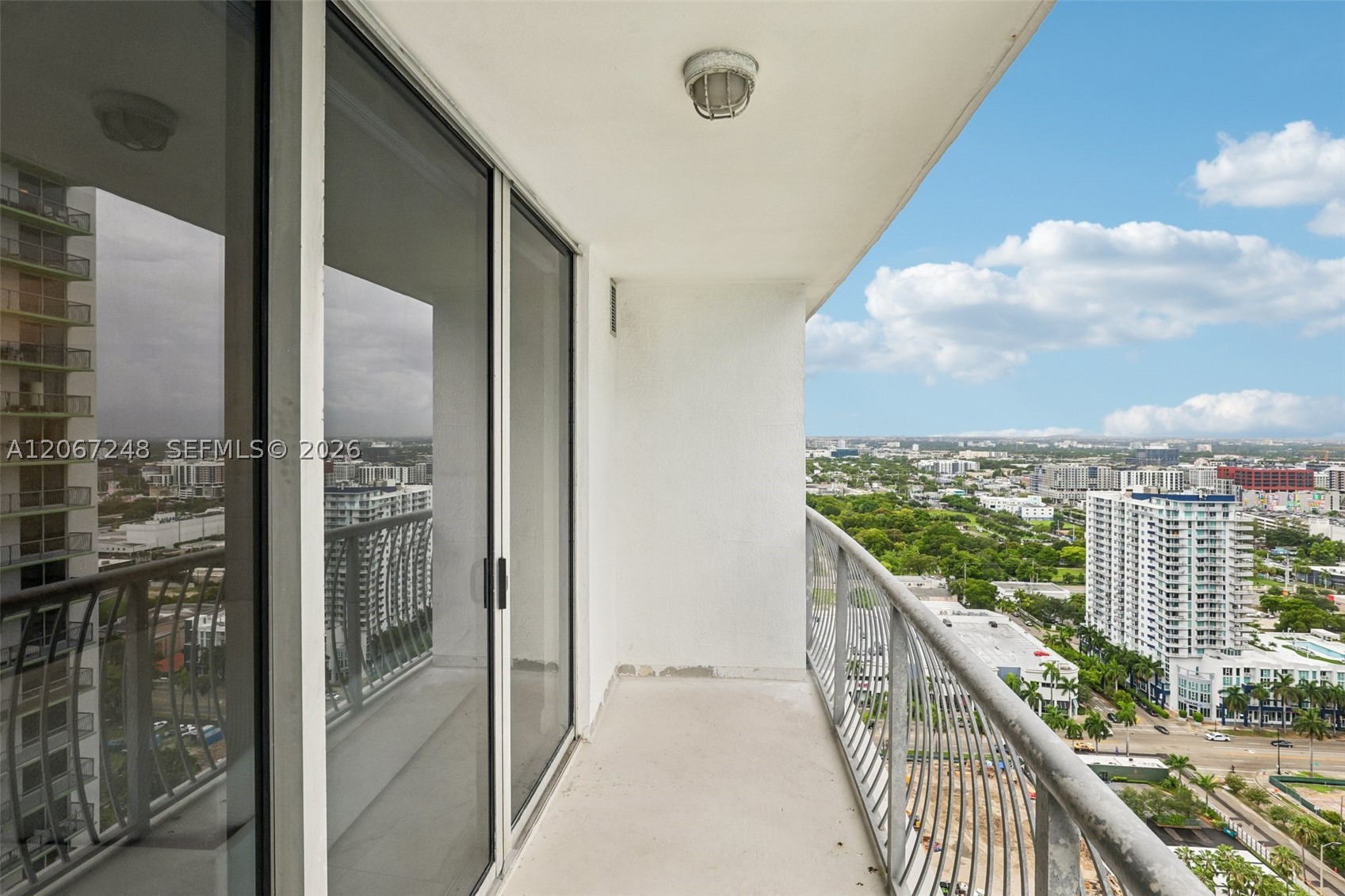 image Opera Tower24