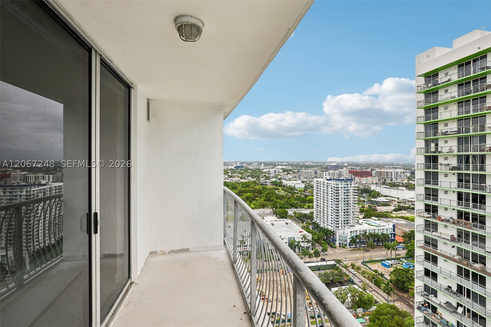 image Opera Tower26