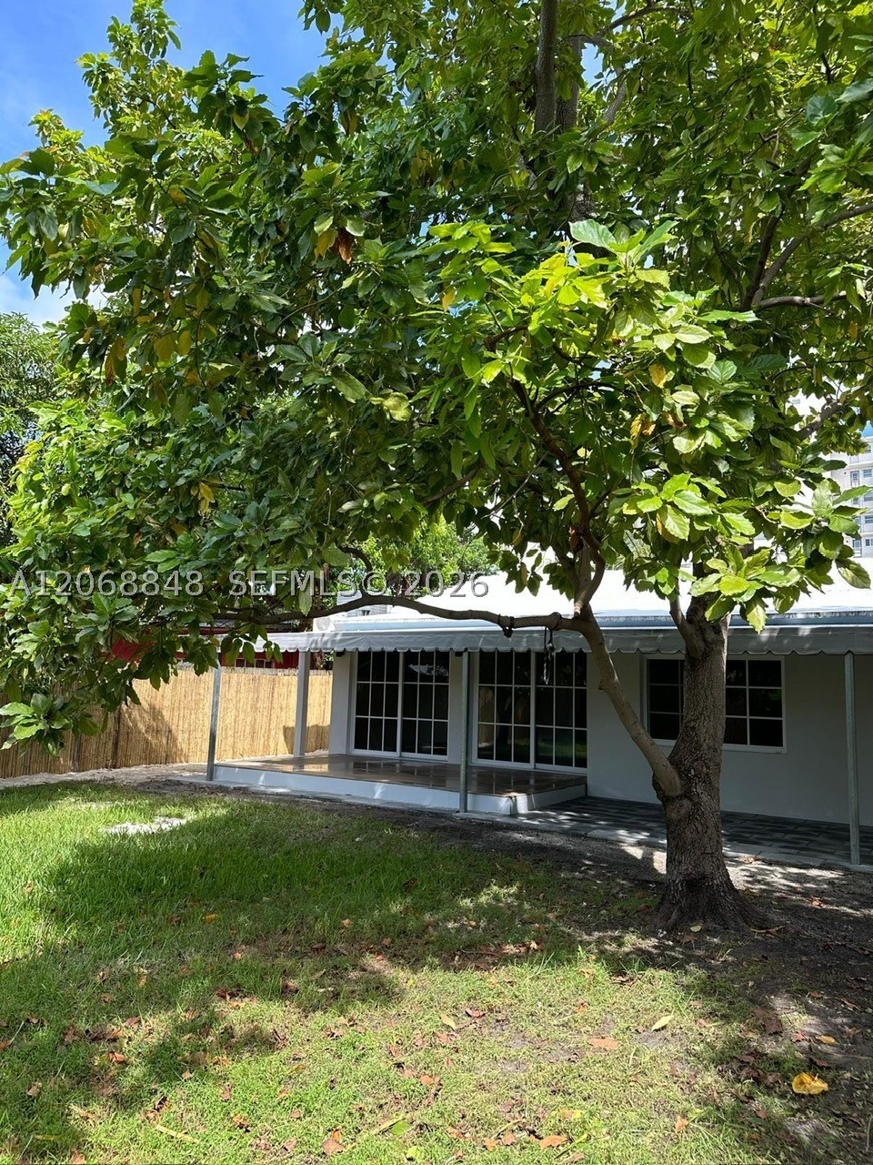 7820 Carlyle Ave Miami Beach, FL 33141