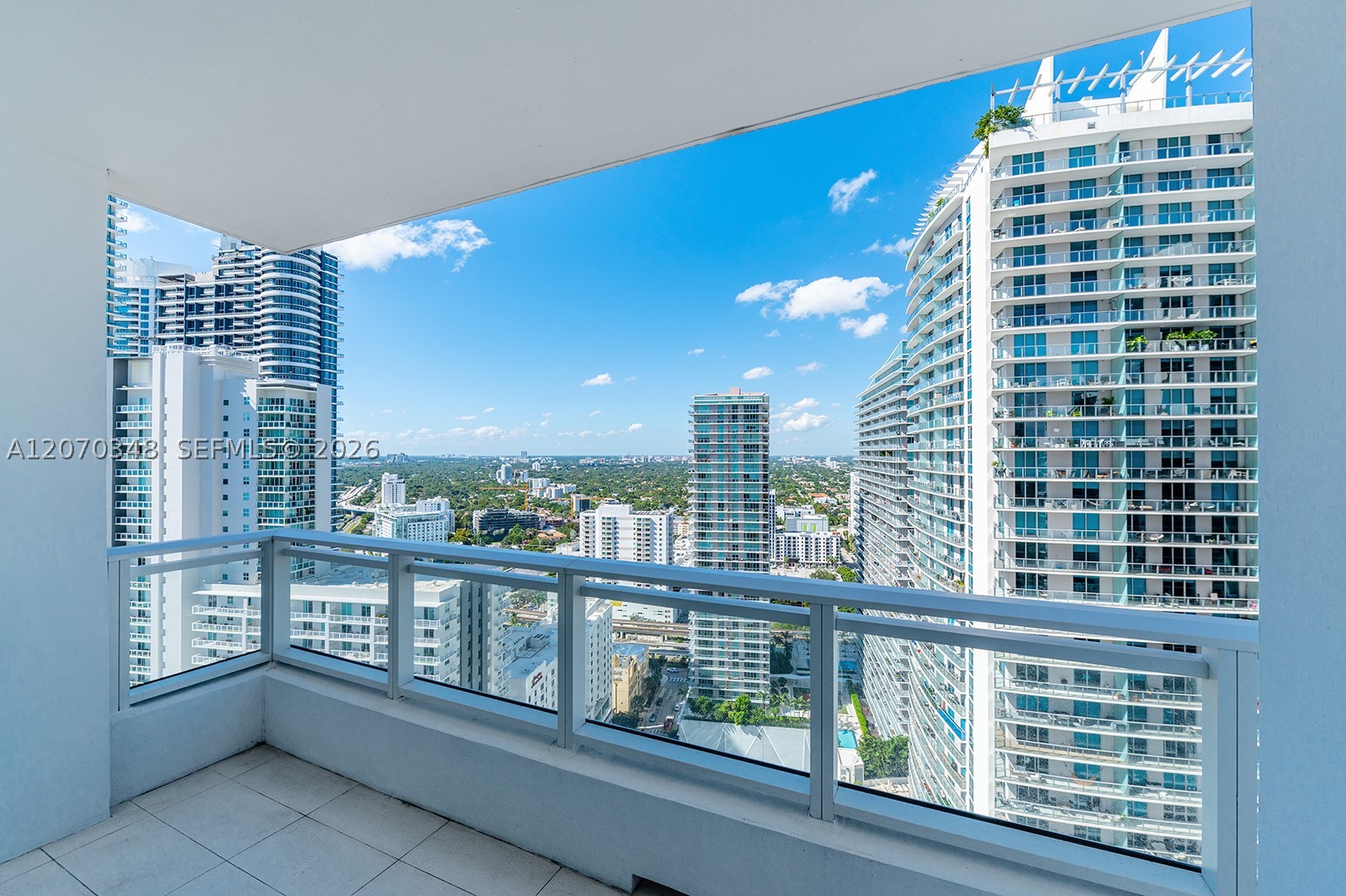 1080 Brickell Ave #3207