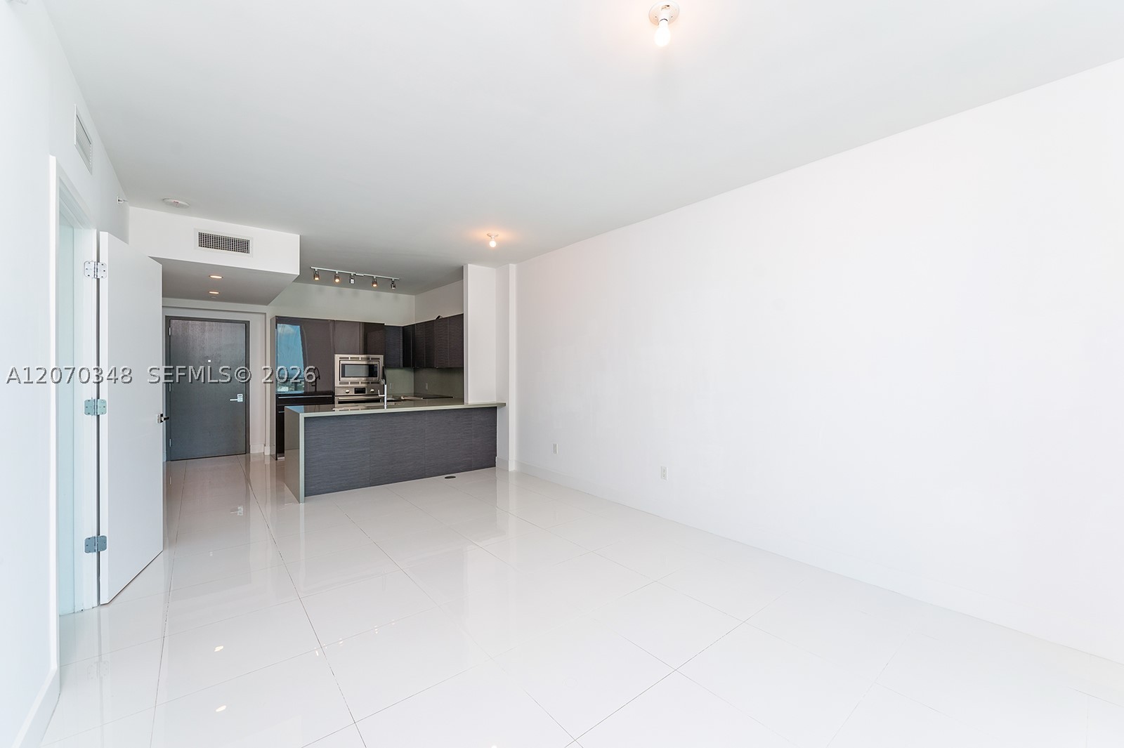 image The Bond on Brickell14
