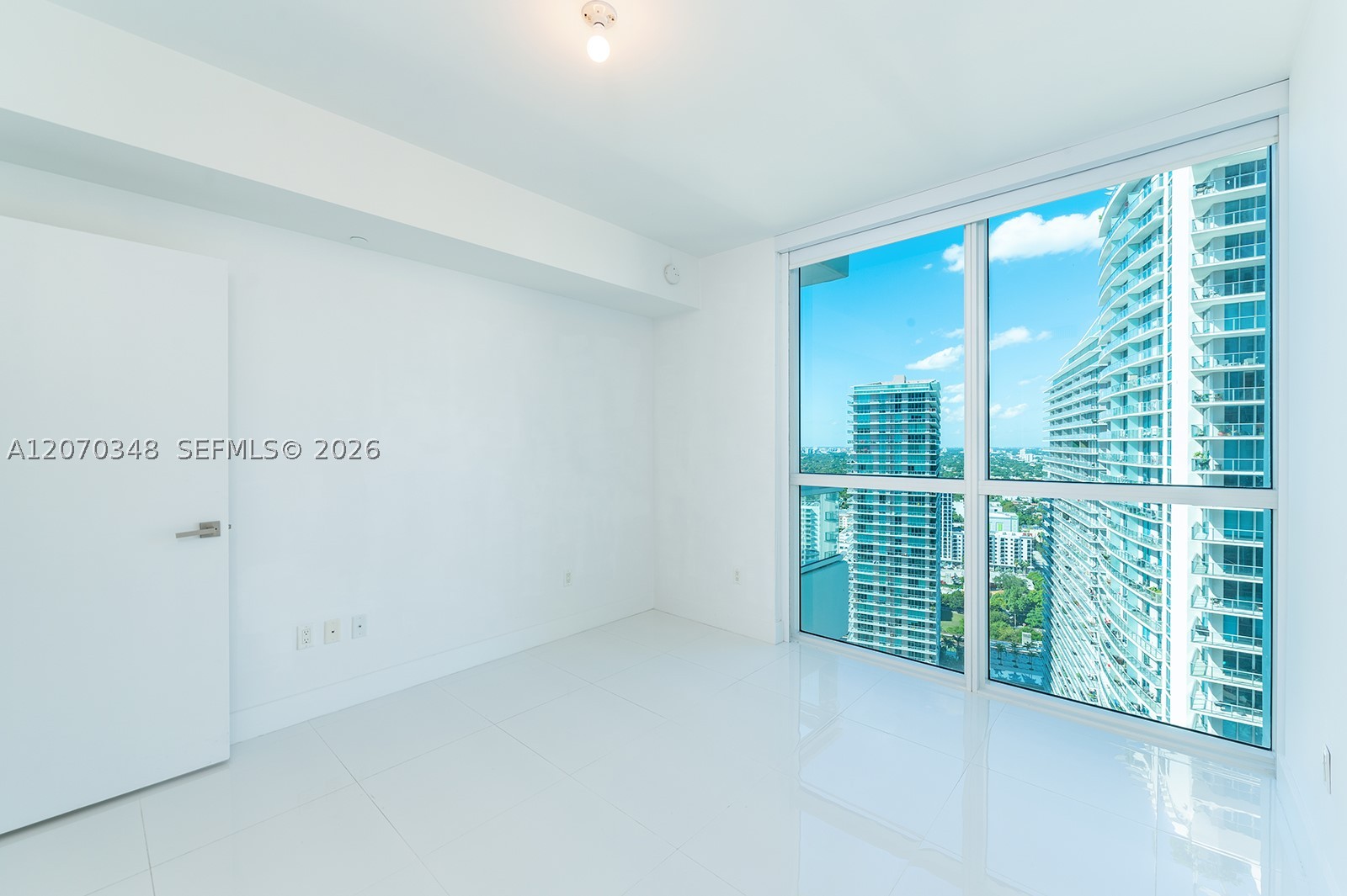 image The Bond on Brickell16