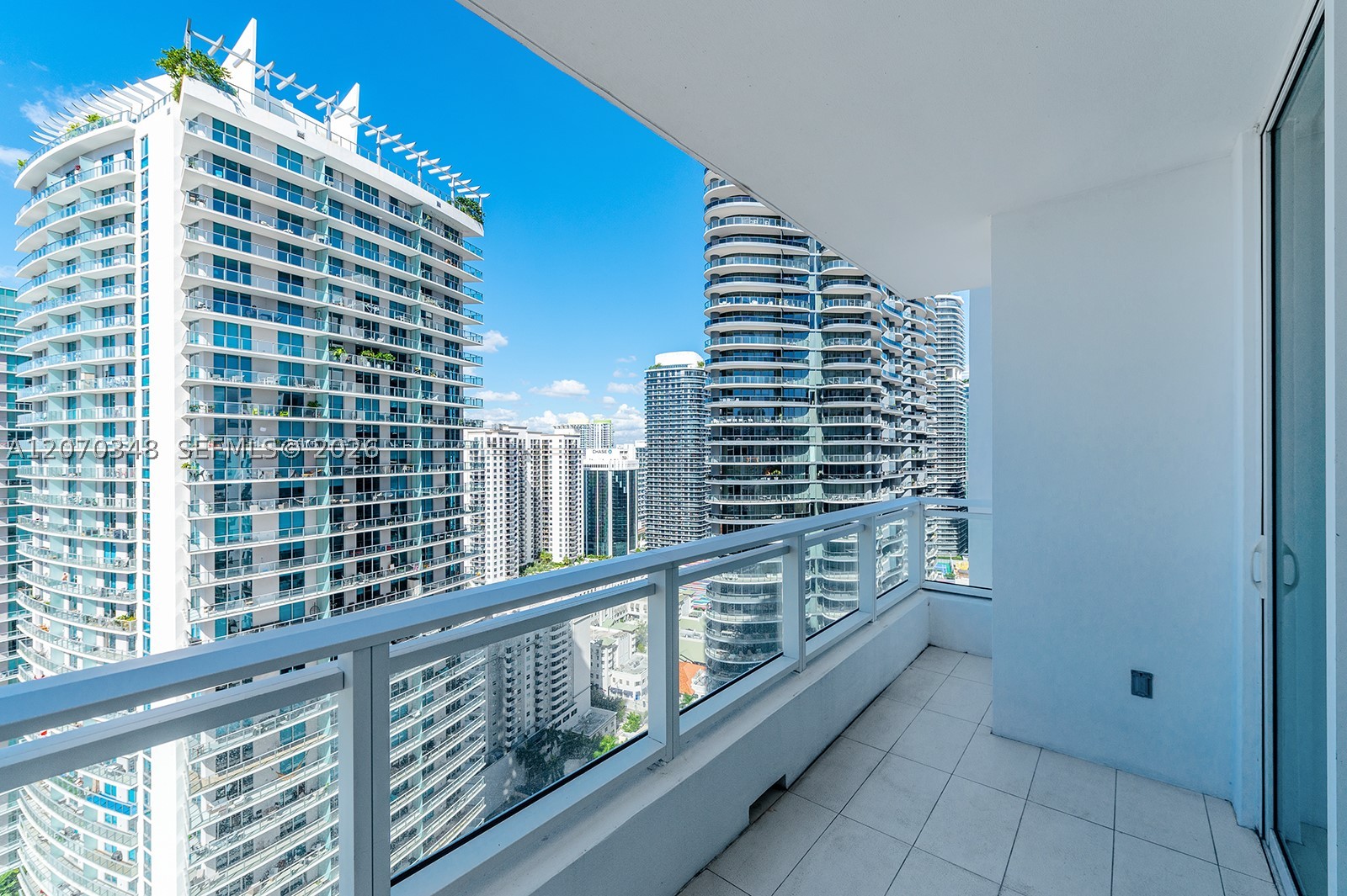 image The Bond on Brickell1