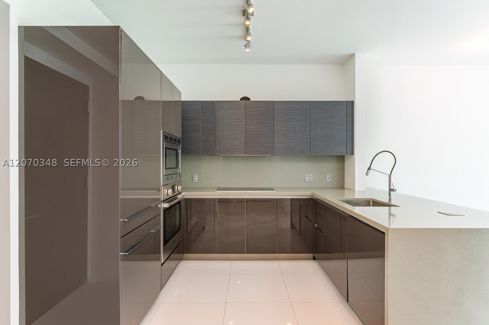 image The Bond on Brickell7
