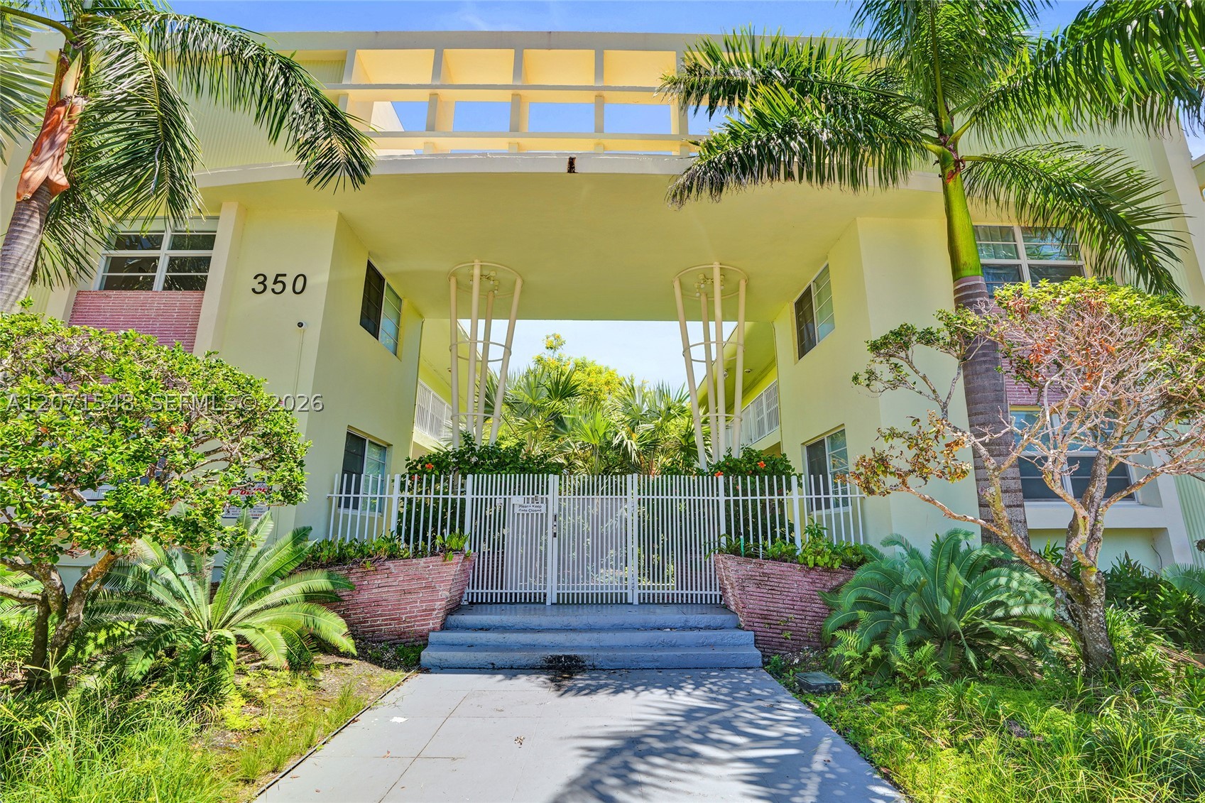 350 S Shore Dr #12