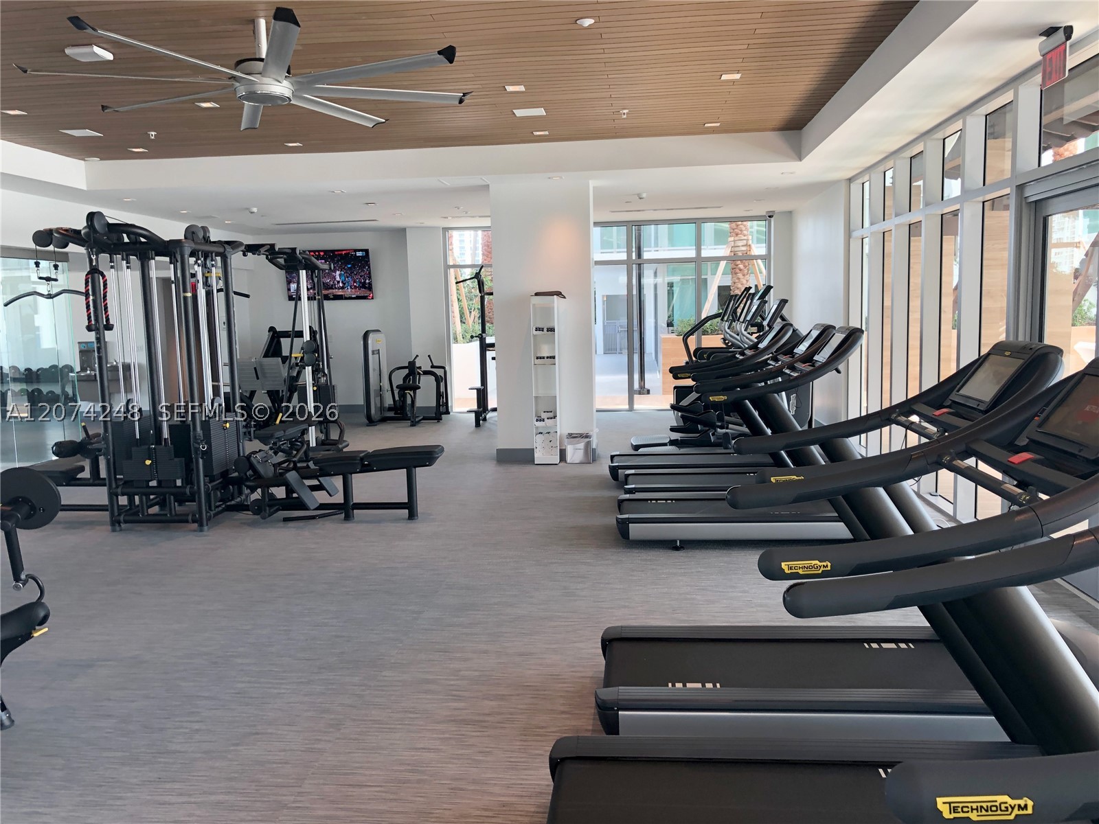 300 Sunny Isles Blvd #2403 Sunny Isles Beach, FL 33160