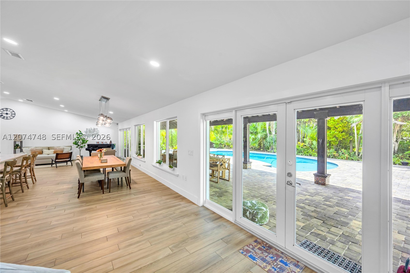 8440 SW 182nd Ter Palmetto Bay, FL 33157