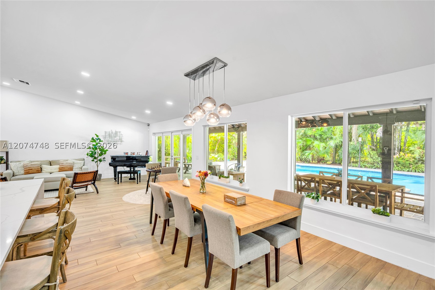 8440 SW 182nd Ter Palmetto Bay, FL 33157