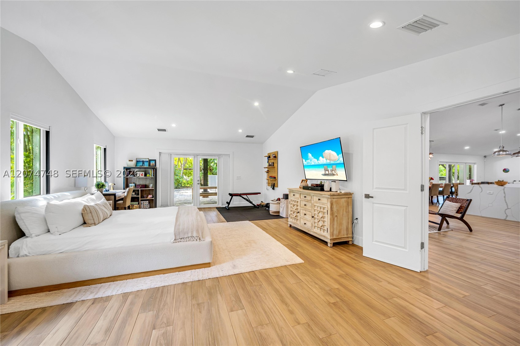 8440 SW 182nd Ter Palmetto Bay, FL 33157