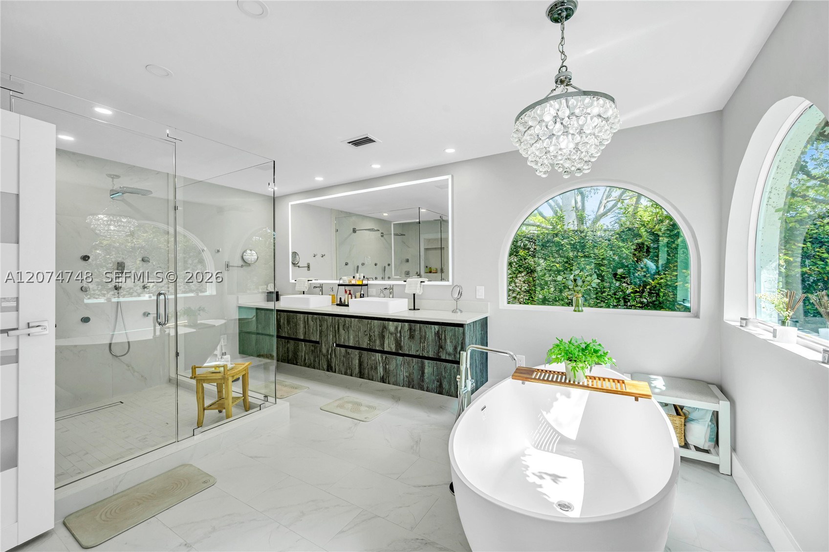 8440 SW 182nd Ter Palmetto Bay, FL 33157