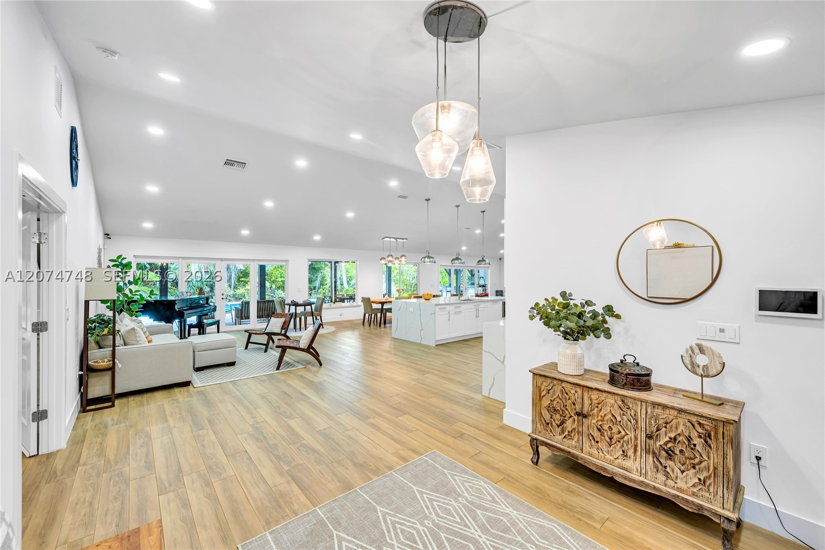 8440 SW 182nd Ter Palmetto Bay, FL 33157