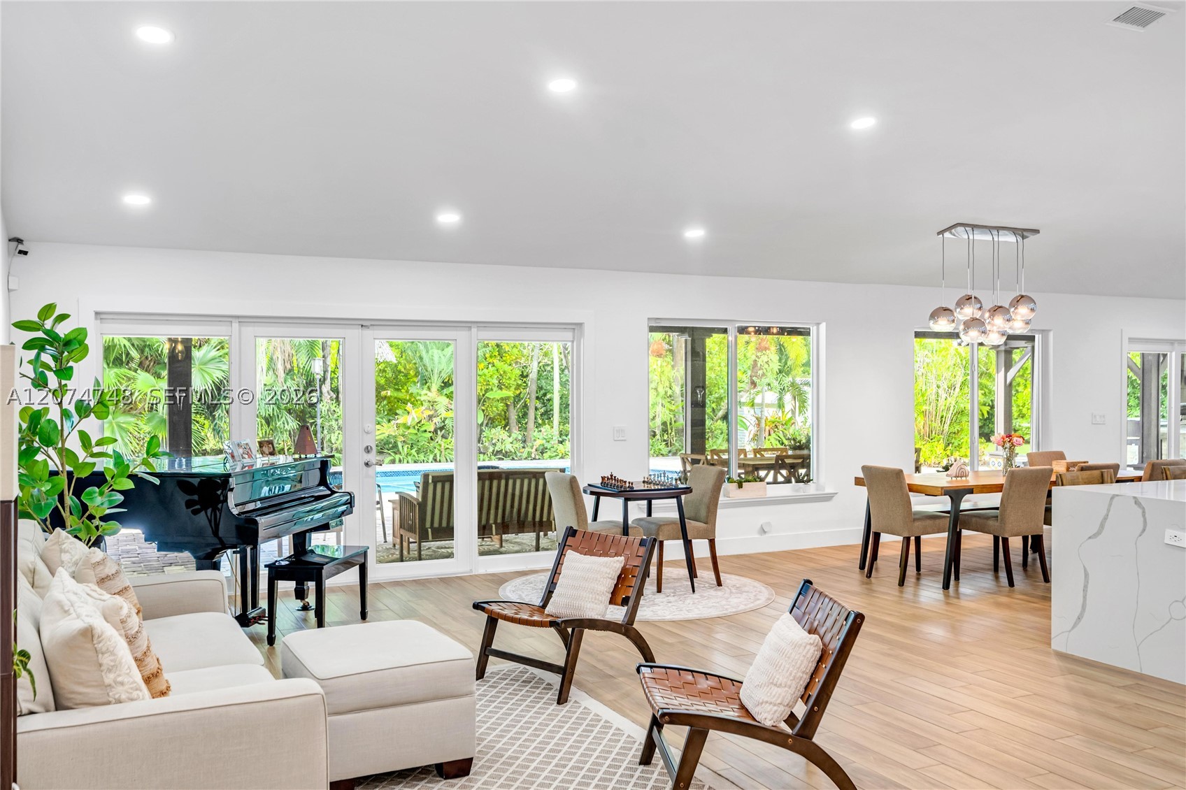 8440 SW 182nd Ter Palmetto Bay, FL 33157