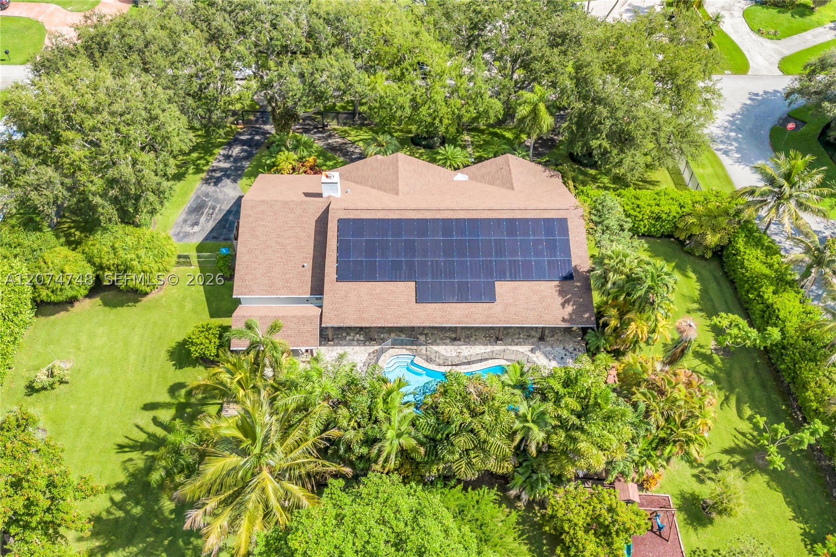 8440 SW 182nd Ter Palmetto Bay, FL 33157