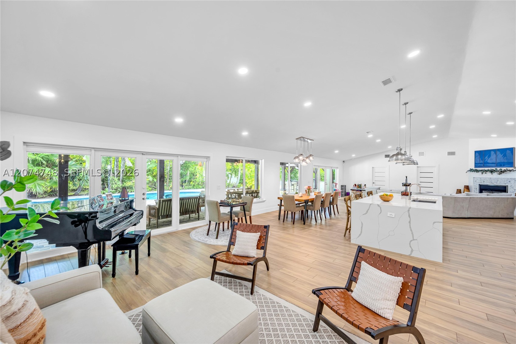 8440 SW 182nd Ter Palmetto Bay, FL 33157