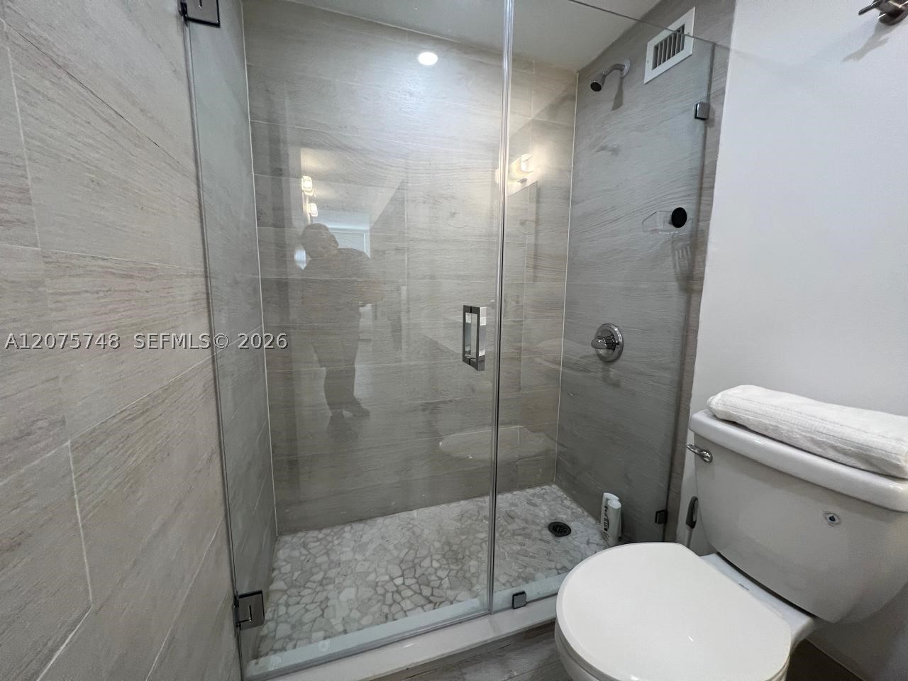 5601 Collins Ave #412A Miami Beach, FL 33140