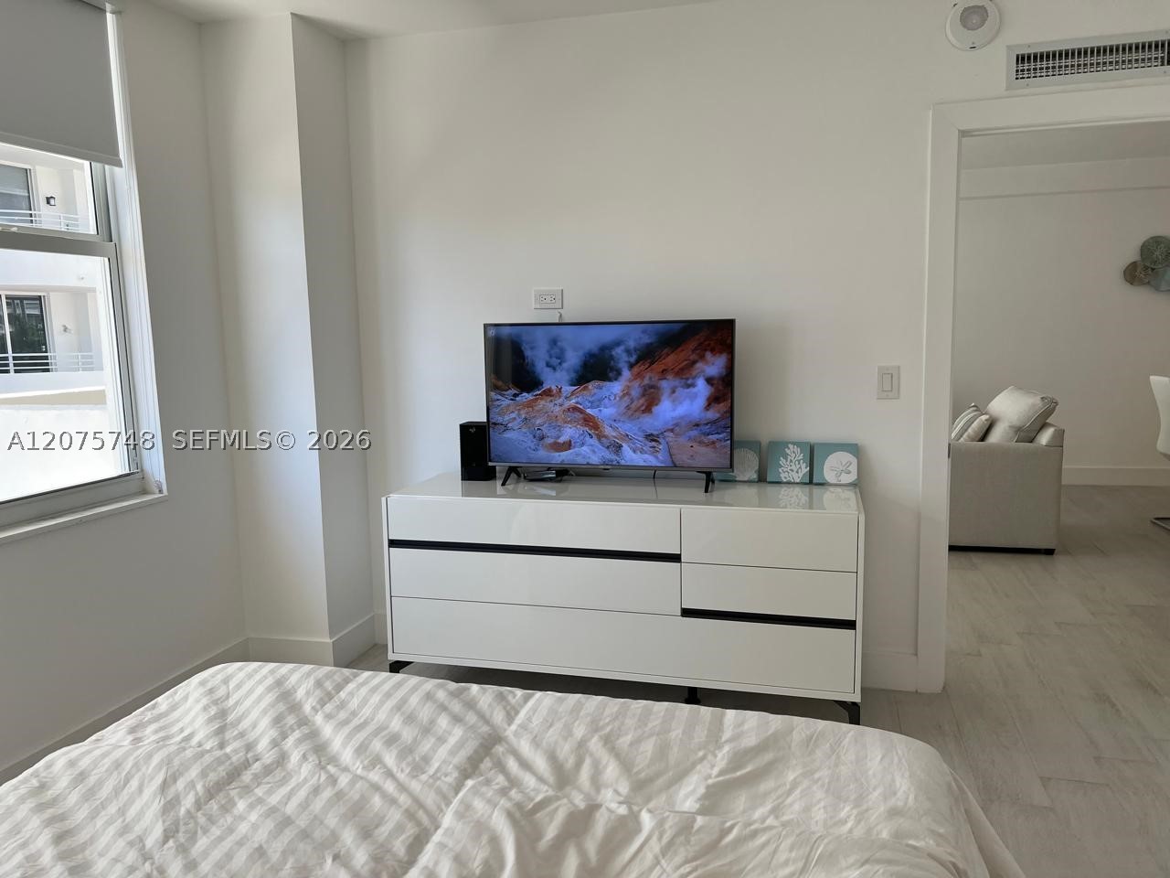 5601 Collins Ave #412A Miami Beach, FL 33140