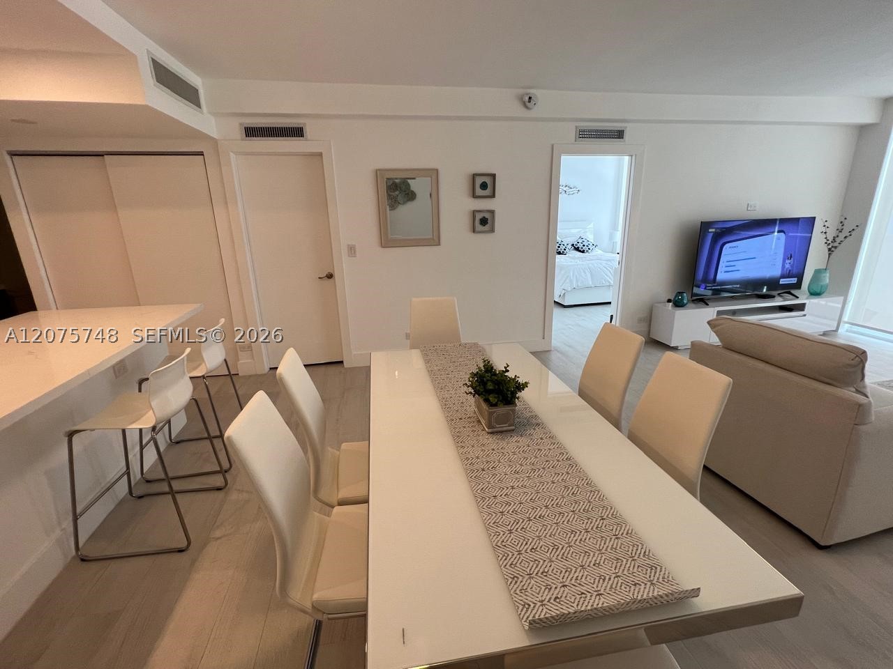 5601 Collins Ave #412A Miami Beach, FL 33140