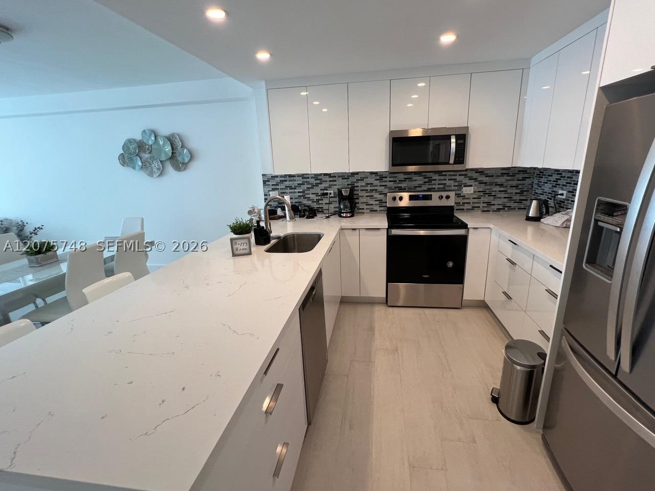 5601 Collins Ave #412A Miami Beach, FL 33140
