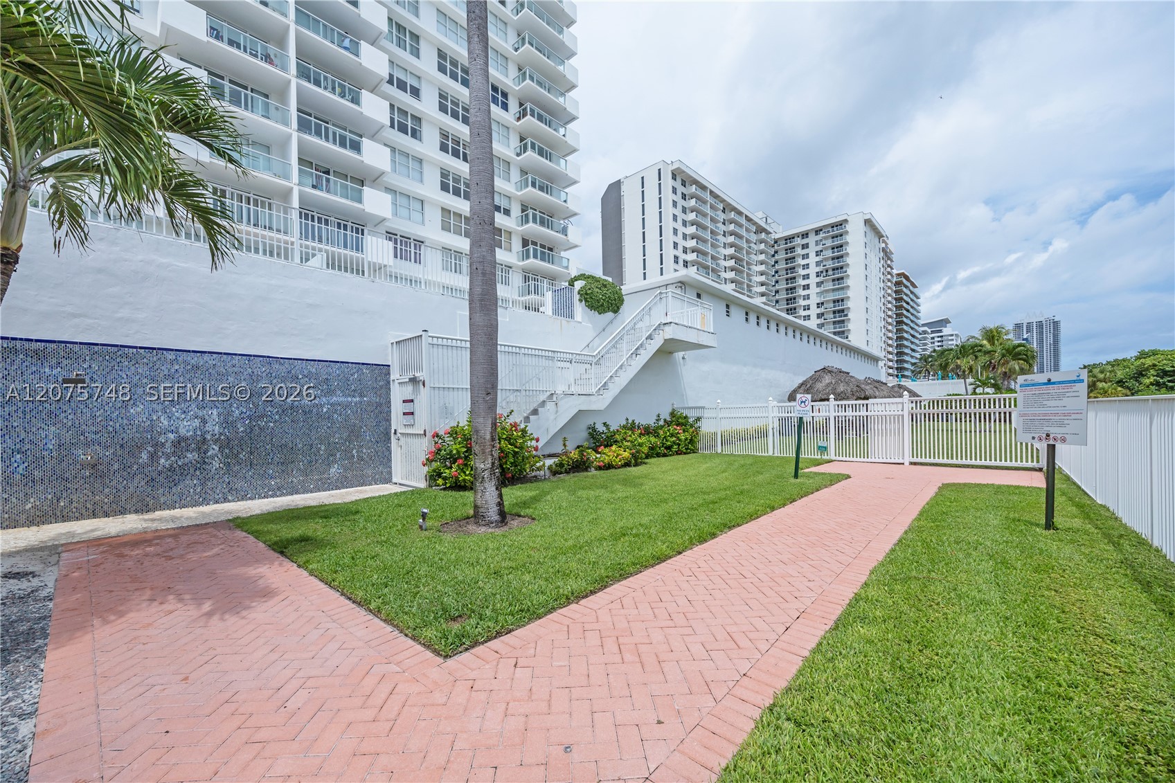 5601 Collins Ave #412A Miami Beach, FL 33140