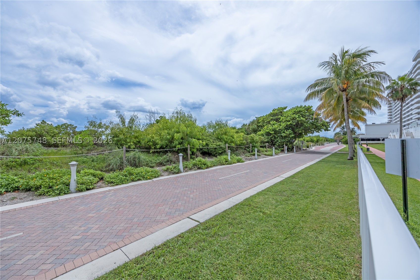 5601 Collins Ave #412A Miami Beach, FL 33140