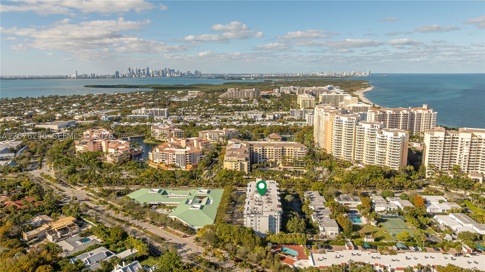 210 Sea Vw Dr #207 Key Biscayne, FL 33149