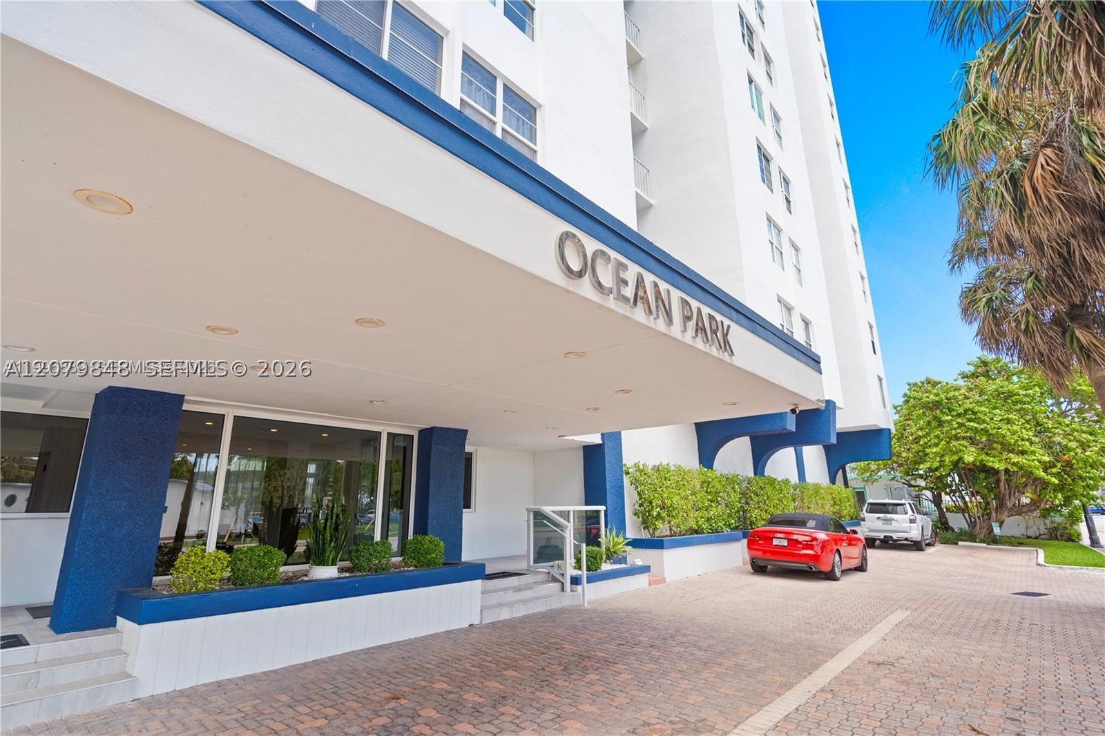 6450 Collins Ave #205