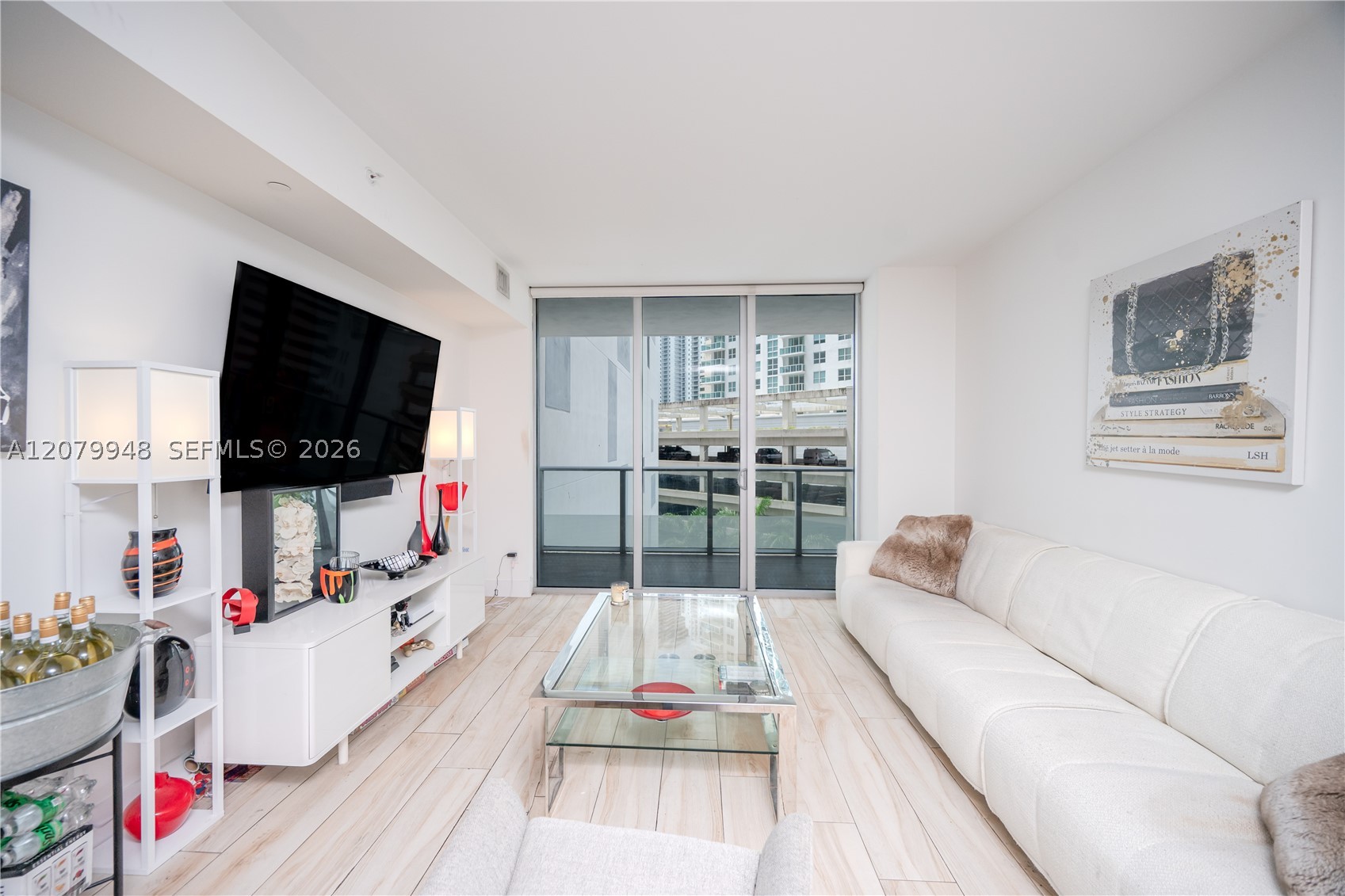 image Brickell House2