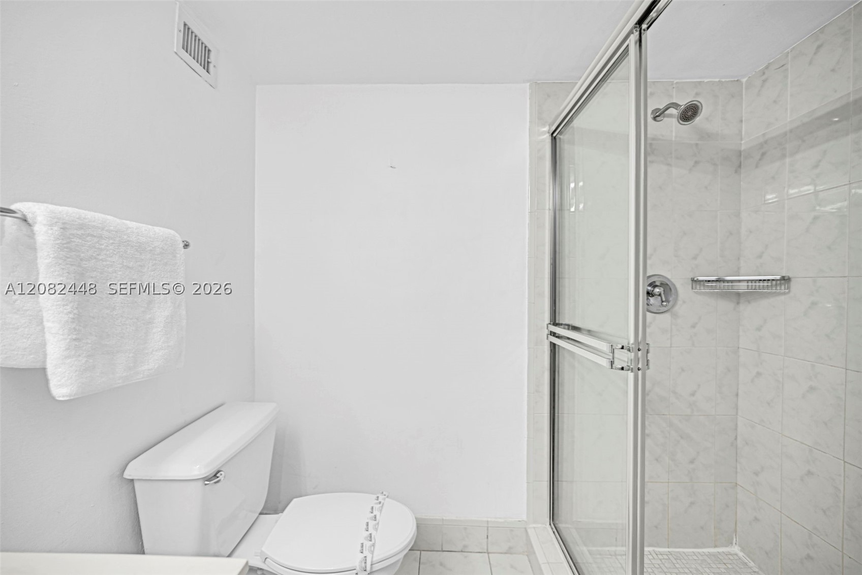 5225 Collins Ave #1015 Miami Beach, FL 33140