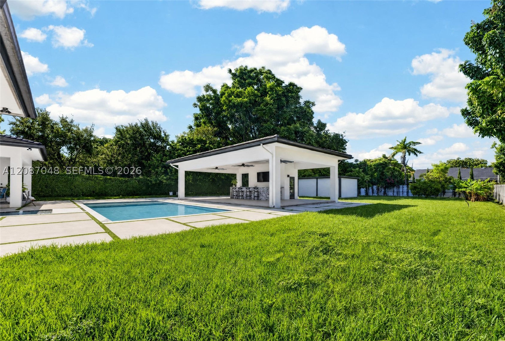 11681 SW 93rd St Miami, FL 33176