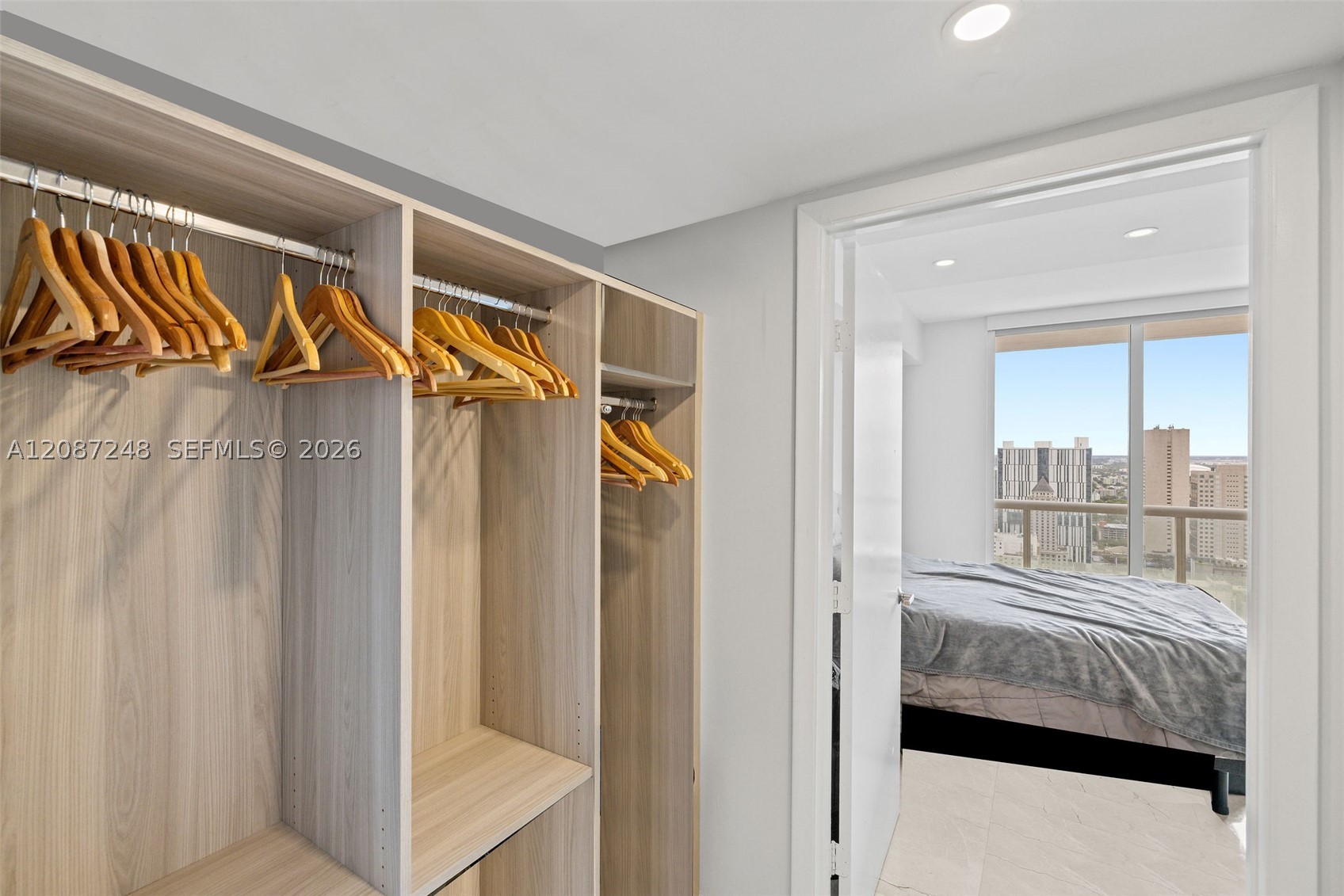 image 50 Biscayne31