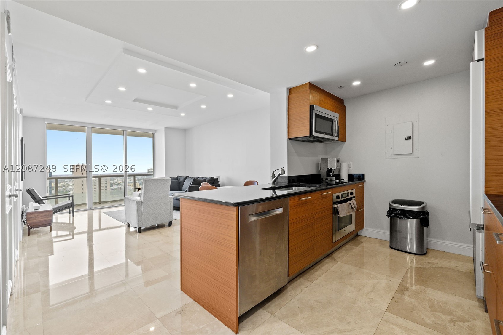 image 50 Biscayne8