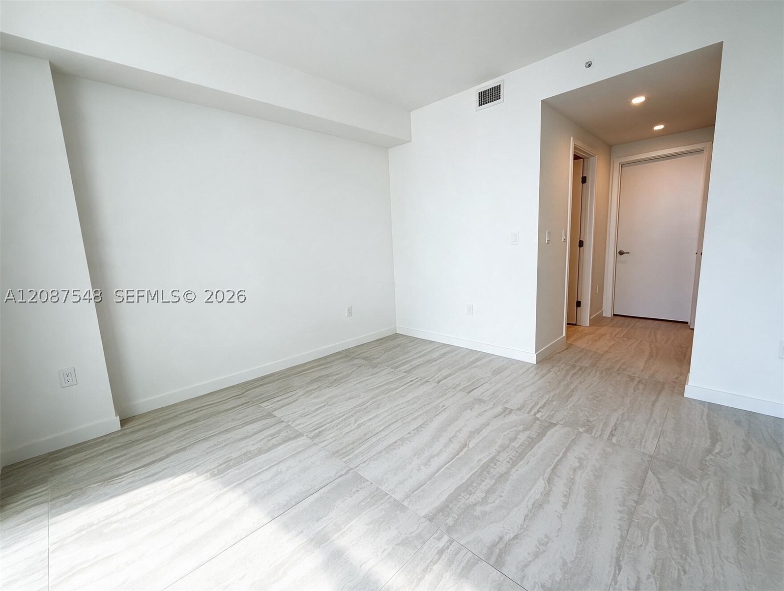 image Viceroy Brickell Residences11