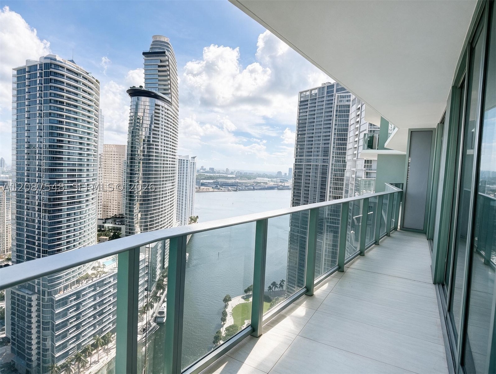 image Viceroy Brickell Residences1